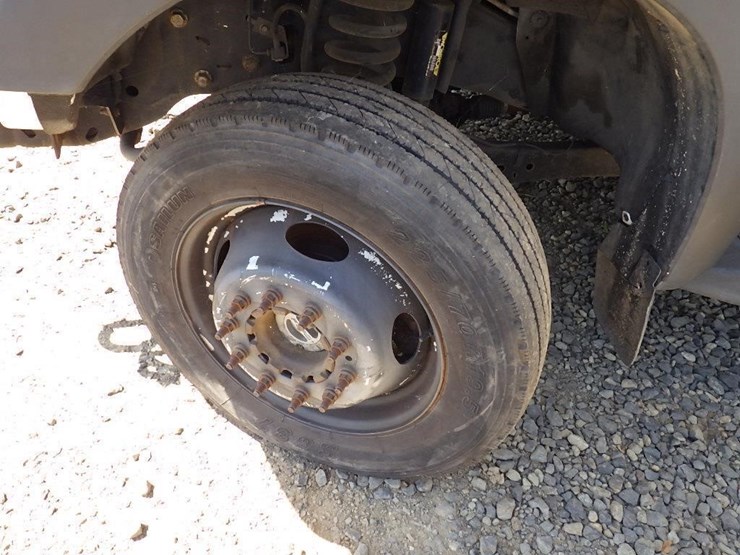2012-ford-f450-image-38