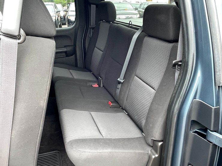 2011-chevrolet-silverado-1500-image-68
