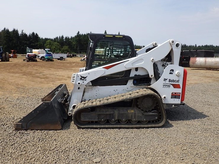 2022-bobcat-t770-image-6