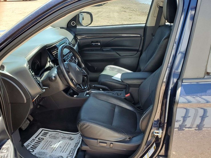 2016-mitsubishi-outlander-image-9