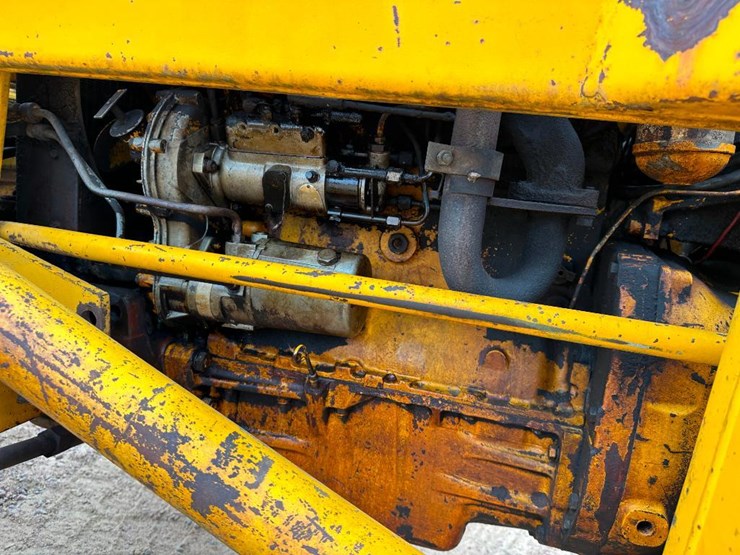 massey-ferguson-30-image-23