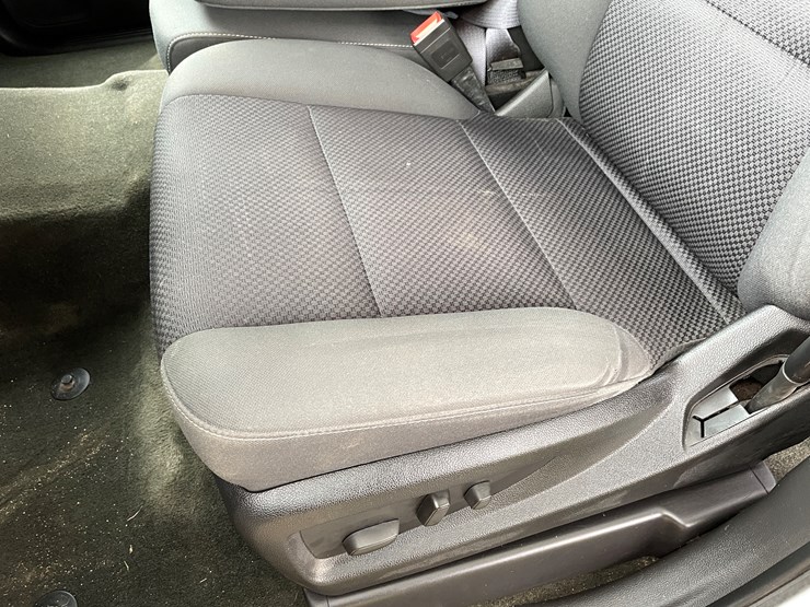2015-chevrolet-silverado-1500-image-56