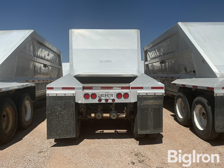 2003-travis-35-ft-image-6