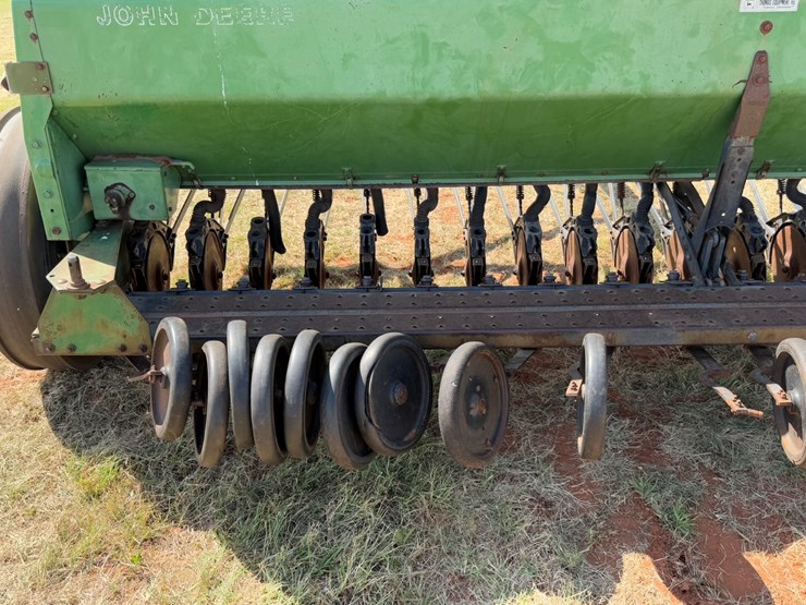 john-deere-8350-image-15