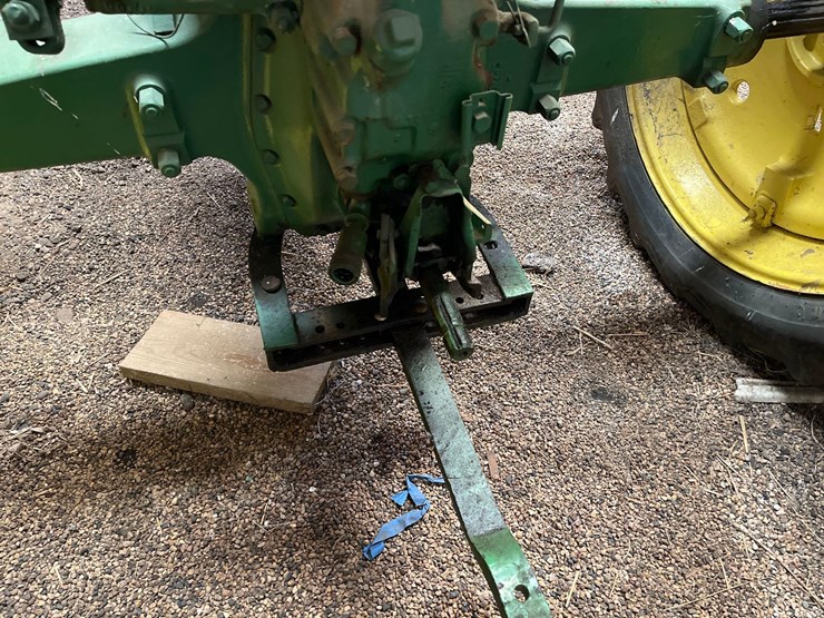 john-deere-b-image-6