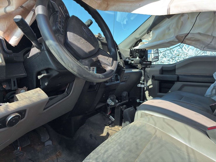 2015-ford-f150-lariat-image-7