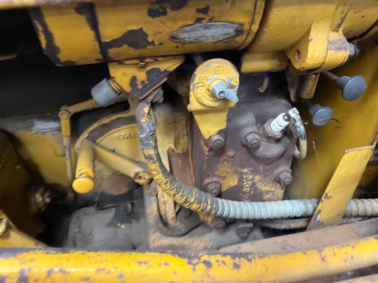 caterpillar-d2-image-15