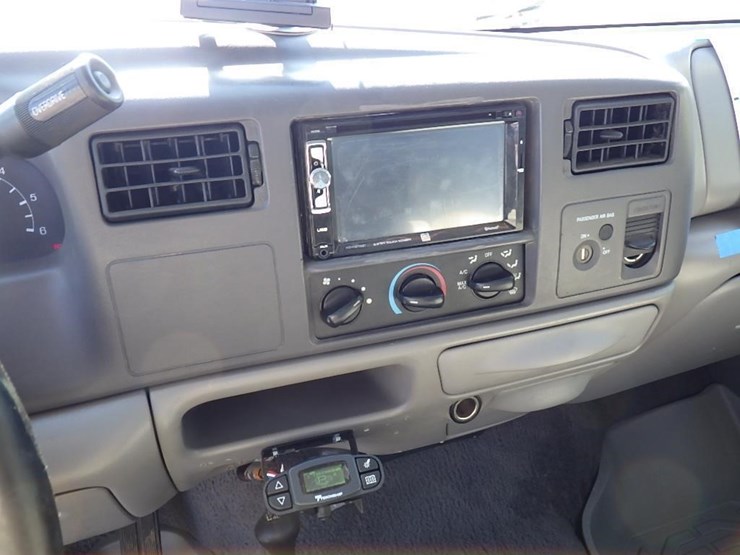 1999-ford-f250-image-26