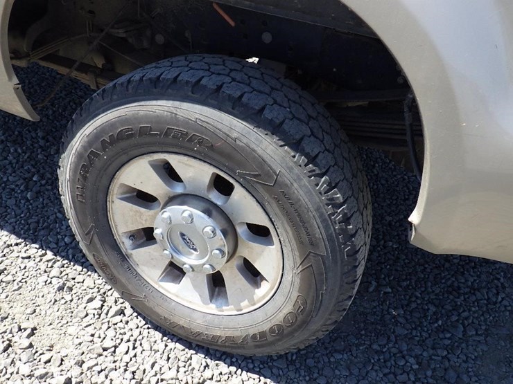 2008-ford-f350-image-28