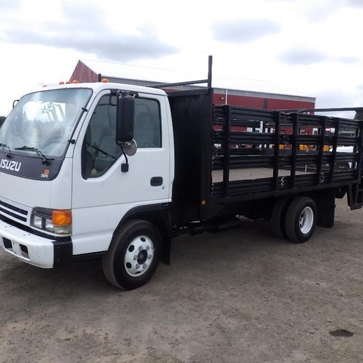 2005 ISUZU NPR