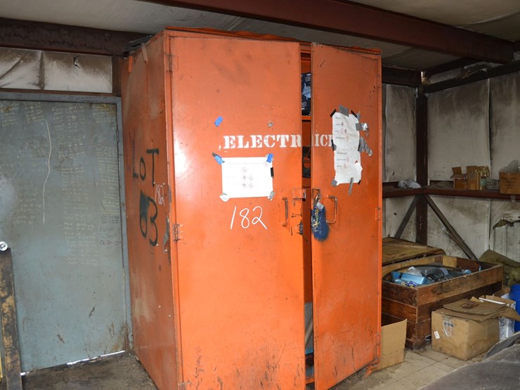 steel-cabinet-&-tools-image-1