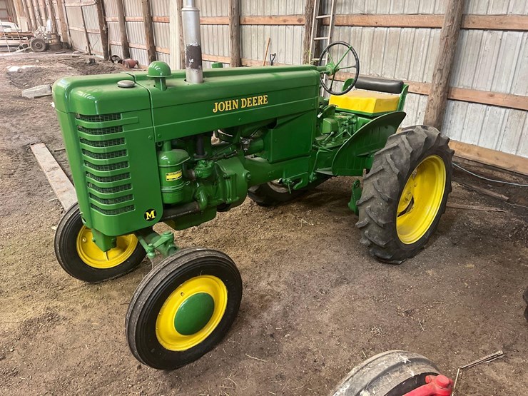 john-deere-m-image-1