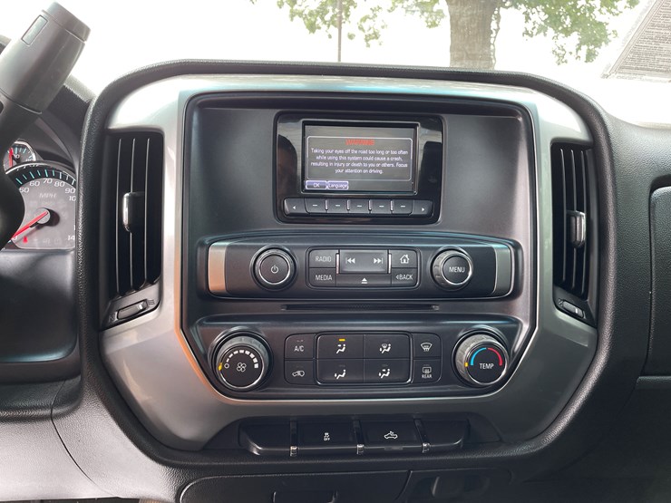 2014-chevrolet-silverado-1500-image-45