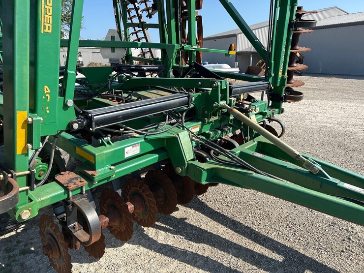 great-plains-4000-image-24