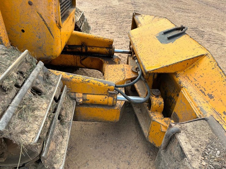 deere-450c-image-36