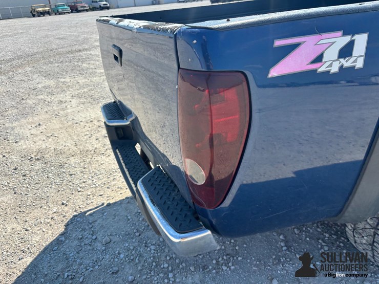 2005-chevrolet-colorado-image-13