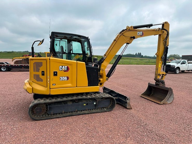 2020-caterpillar-306-cr-image-3