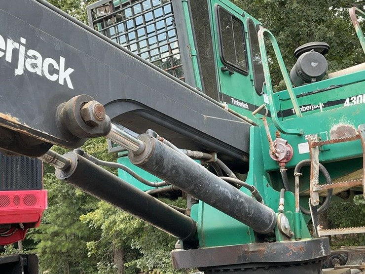 2003-timberjack-430b-image-47