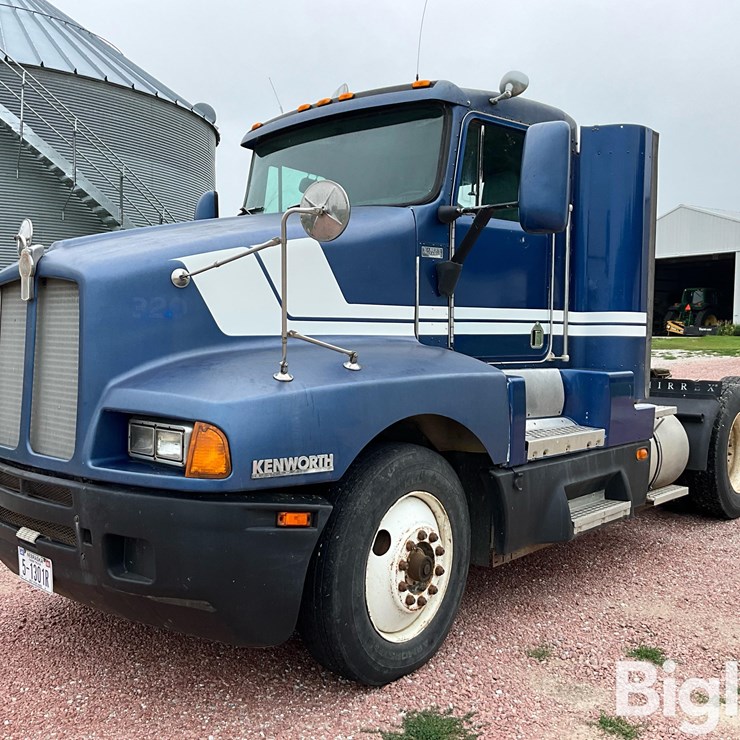 1993 KENWORTH T600