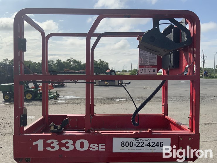 2018-mec-1330se-image-13