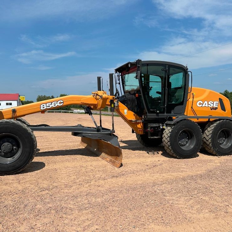2020 CASE 856C