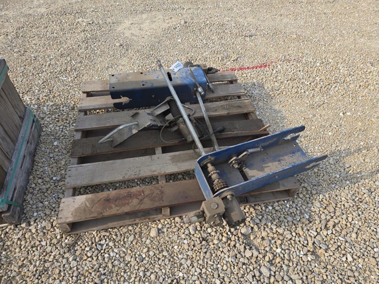 kinze-3800-image-1