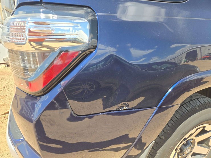 2017-toyota-4-runner-image-4