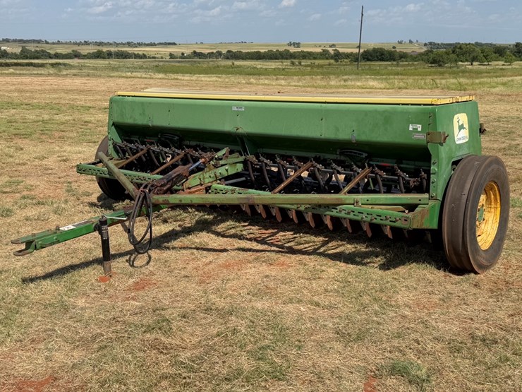 john-deere-8350-image-1