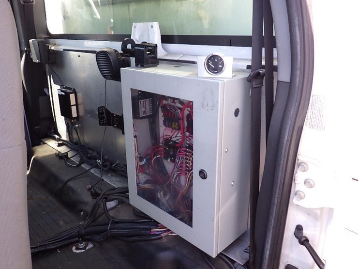 2012-ford-f450-image-24