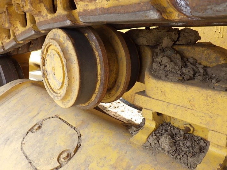 deere-750j-lt-image-42
