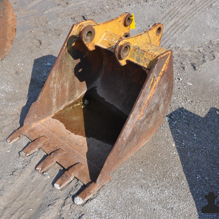 CATERPILLAR 28