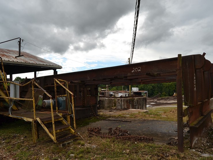 23'-4-strand-log-deck-w/-#78-chain-w/-nose-skids-w/-drive-image-1