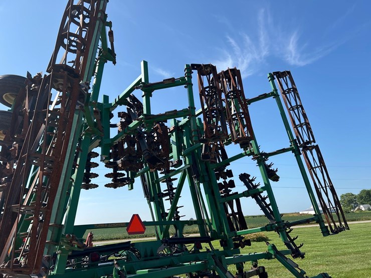 great-plains-4000-image-17