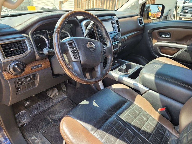 nissan-titan-image-9