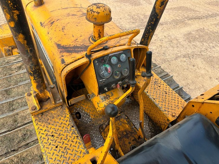 deere-450c-image-44