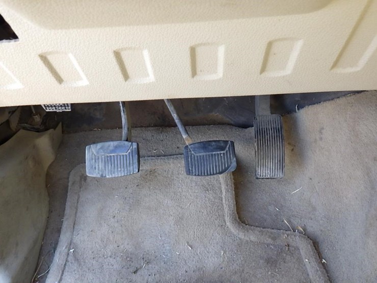 2008-ford-f350-image-27