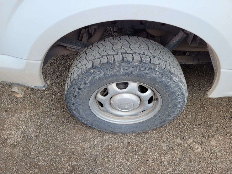 2017-ford-f150-image-17