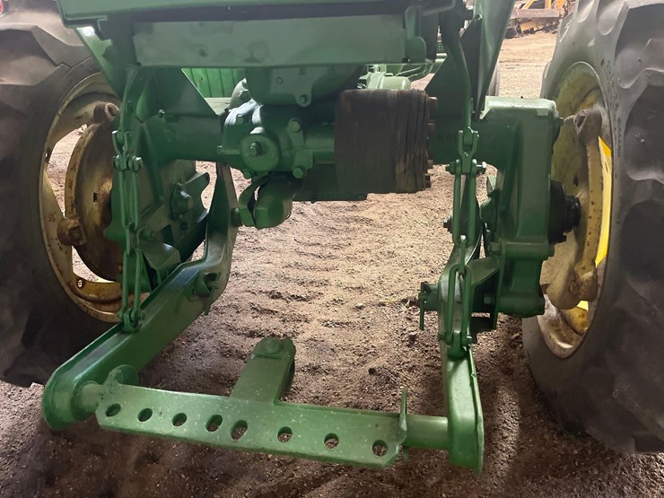 john-deere-m-image-6