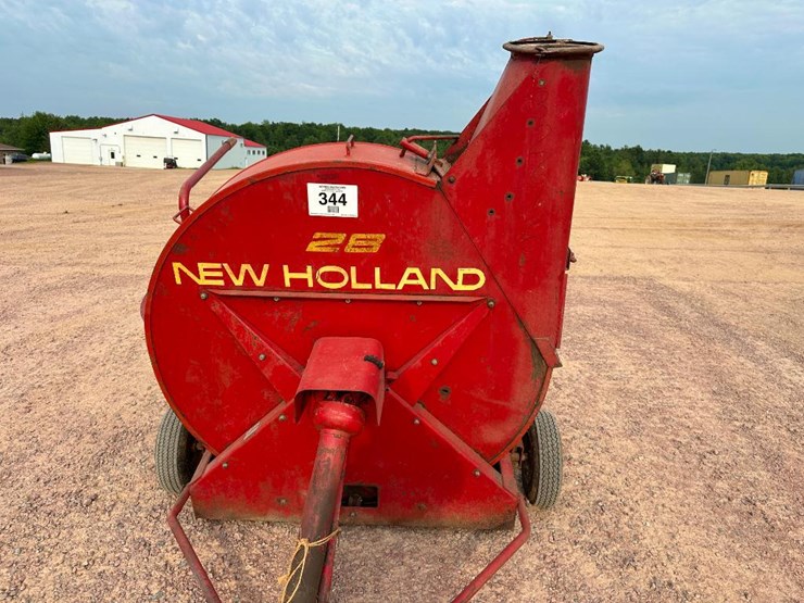new-holland-28-image-7