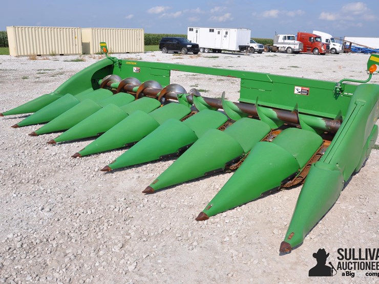 2008-john-deere-608c-image-1
