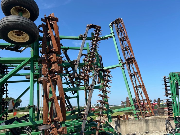 great-plains-4000-image-14