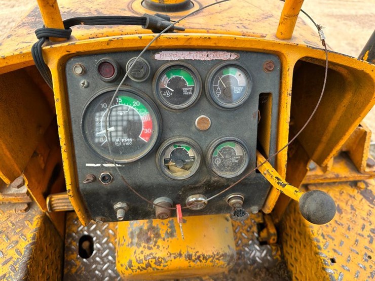 deere-450c-image-47