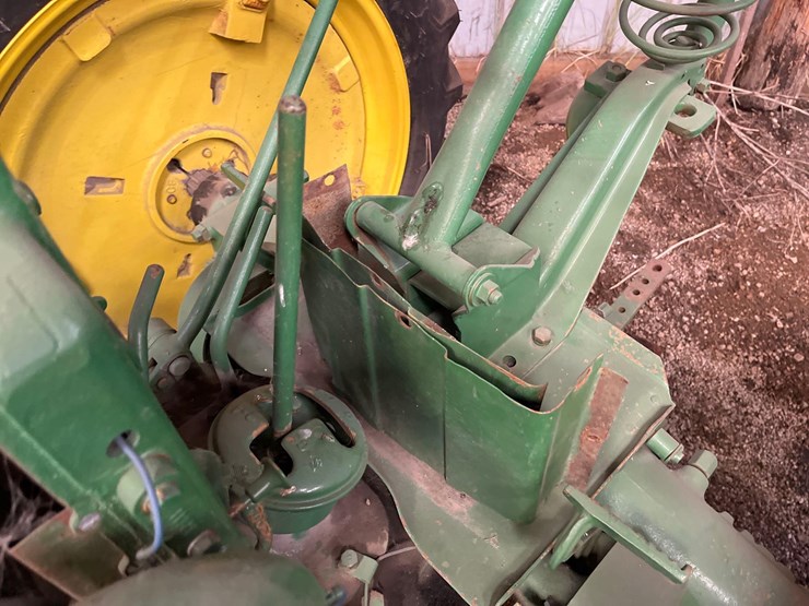 john-deere-b-image-17