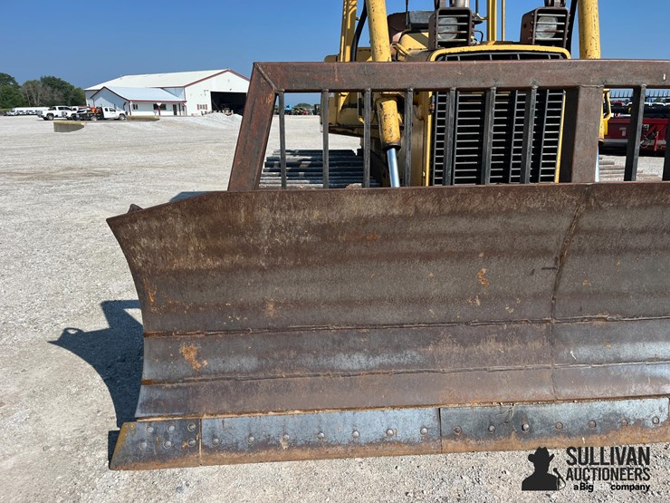 deere-750c-image-11