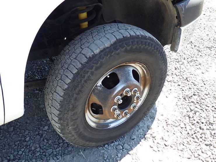 2006-dodge-ram-3500-image-34