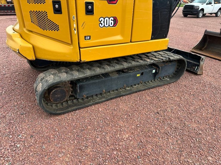 2020-caterpillar-306-cr-image-12