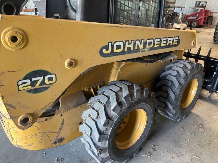 john-deere-270-image-5