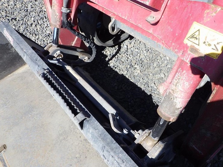 takeuchi-tl12r2-image-11