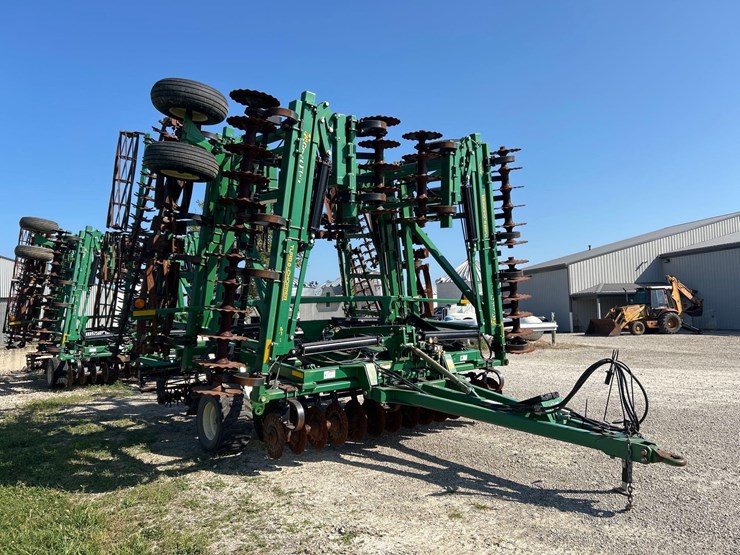 great-plains-4000-image-2