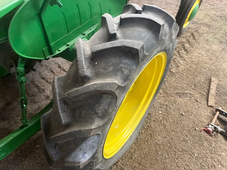 john-deere-m-image-7